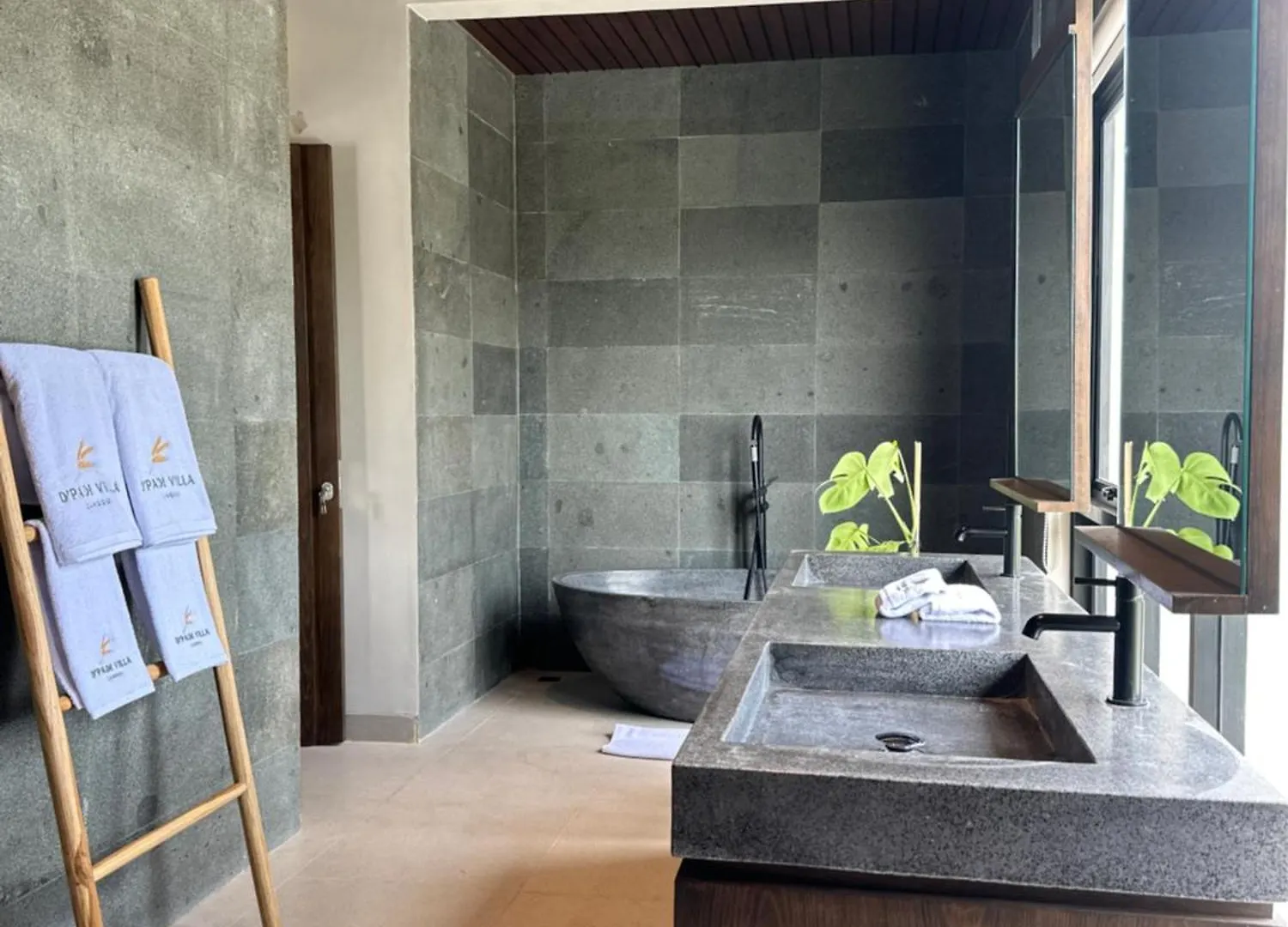 D'Padi Villa Canggu  Canggu (Bali)