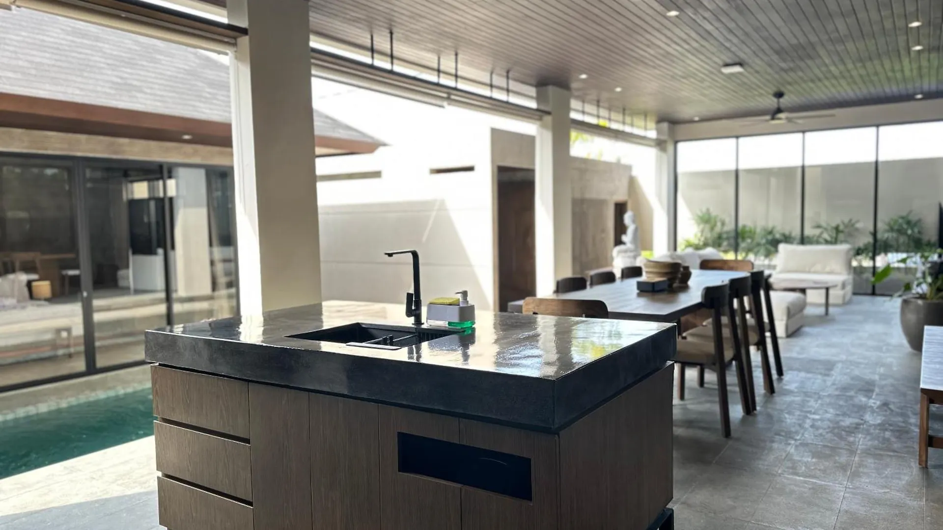 D'Padi Villa Canggu Indonesia